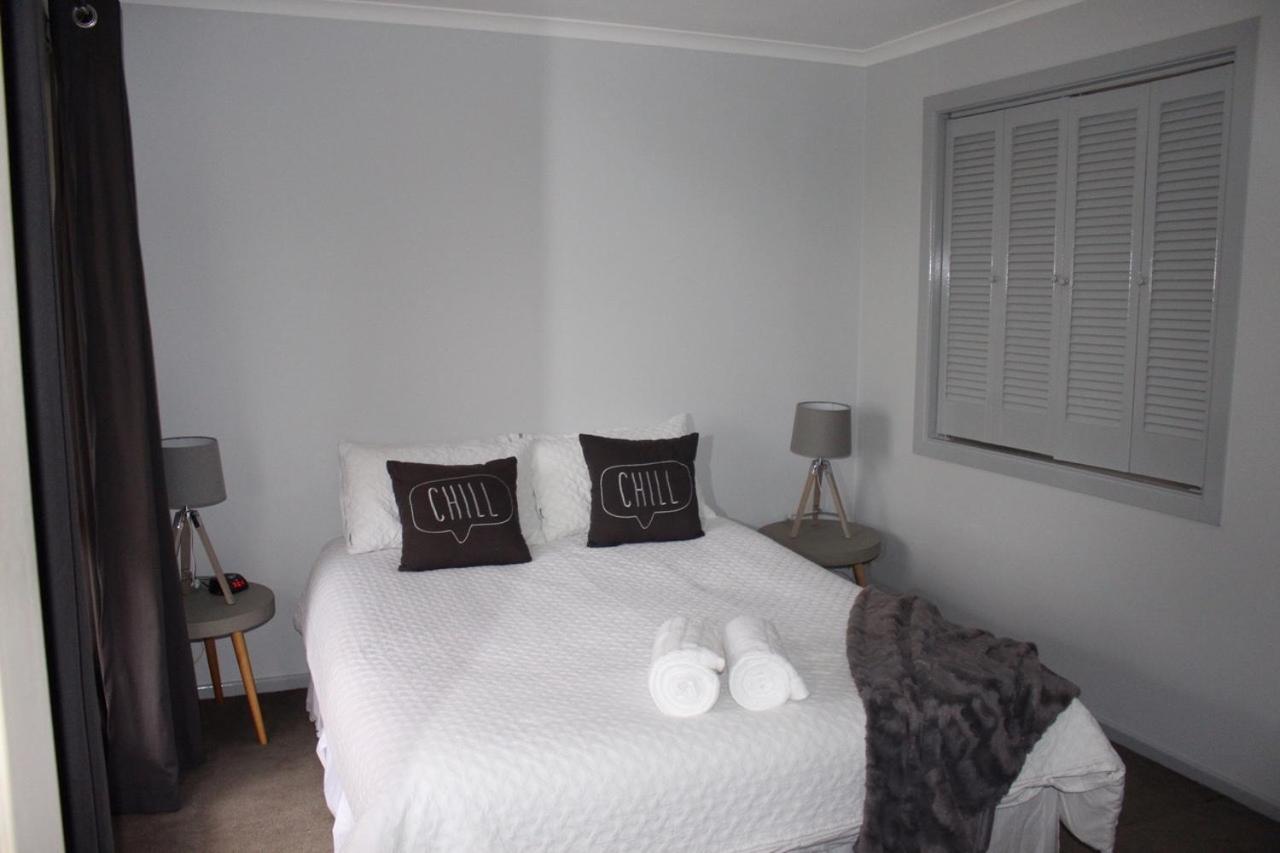 Aqualuna Apartments Sapphire Beach Extérieur photo