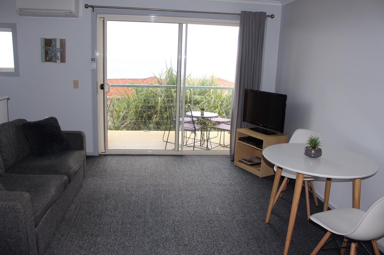 Aqualuna Apartments Sapphire Beach Extérieur photo
