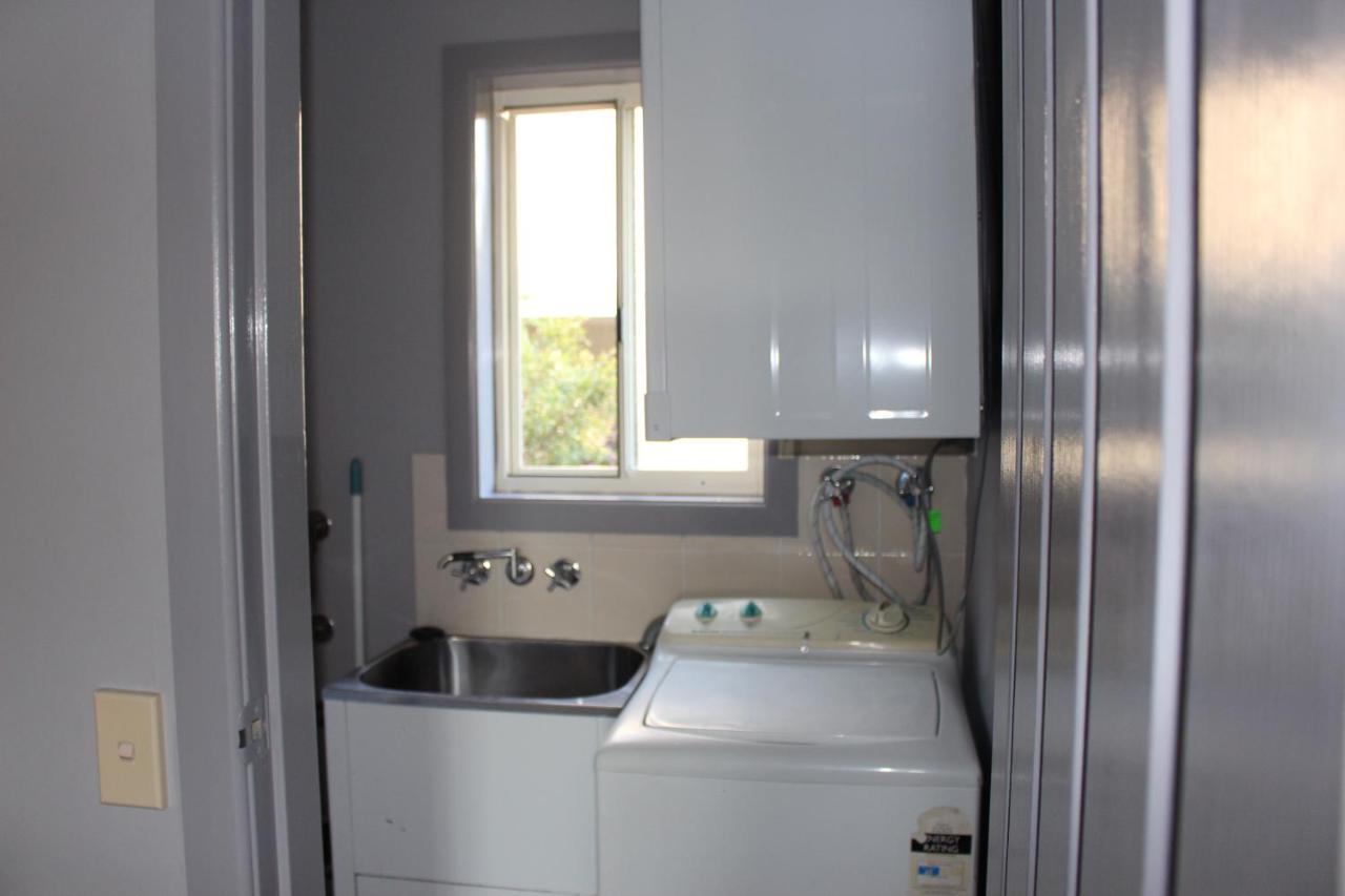 Aqualuna Apartments Sapphire Beach Extérieur photo